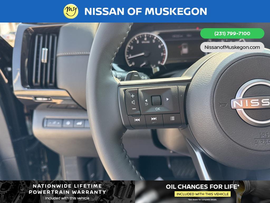 new 2025 Nissan Pathfinder car, priced at $42,549