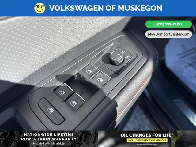 new 2025 Volkswagen Atlas car, priced at $47,716
