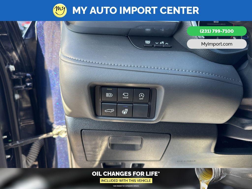 used 2024 Toyota Highlander car, priced at $47,481