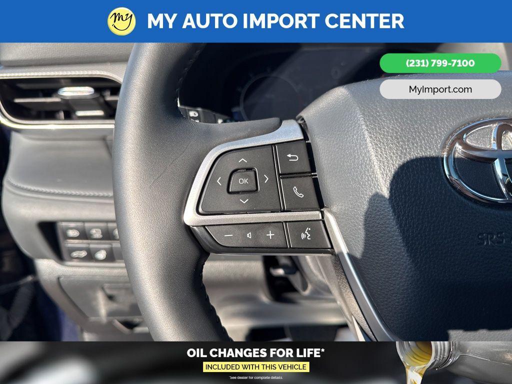 used 2024 Toyota Highlander car, priced at $47,481