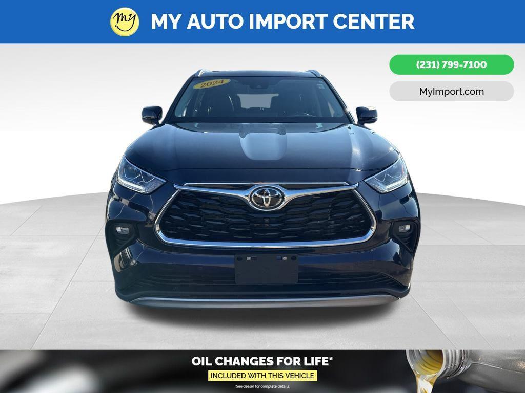 used 2024 Toyota Highlander car, priced at $47,481
