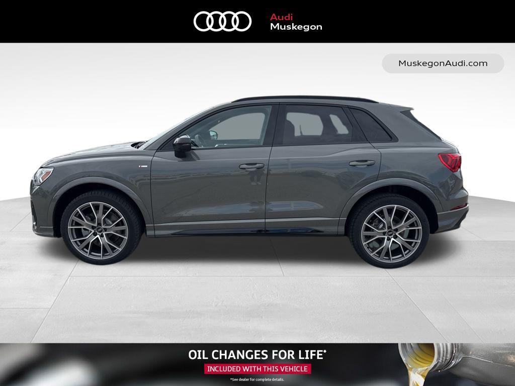 new 2025 Audi Q3 car, priced at $45,285