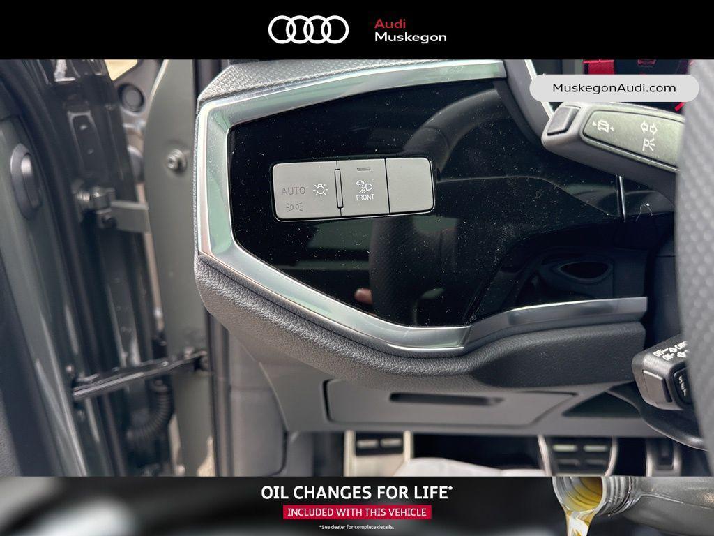 new 2025 Audi Q3 car, priced at $45,285