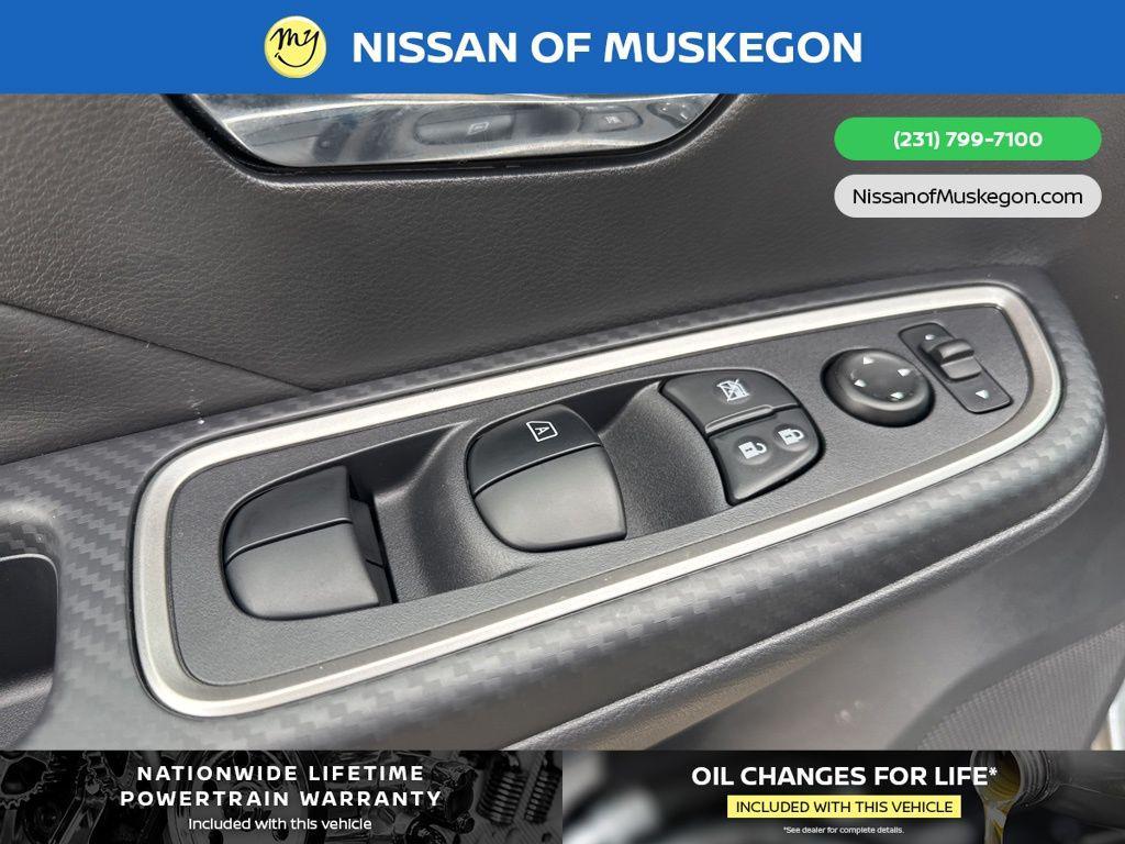 new 2025 Nissan Versa car, priced at $23,050