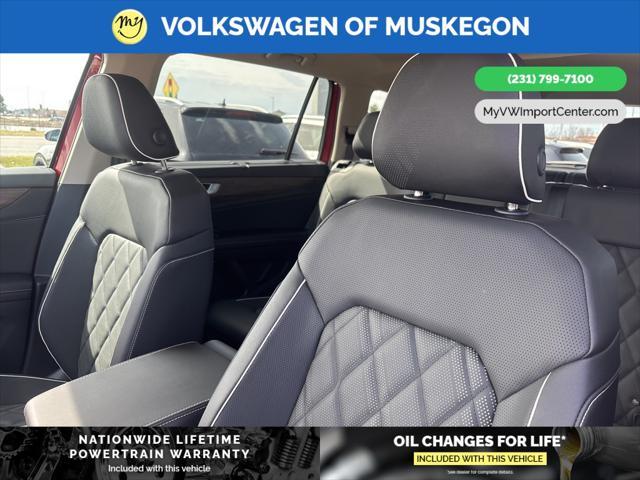 new 2025 Volkswagen Atlas car, priced at $54,091