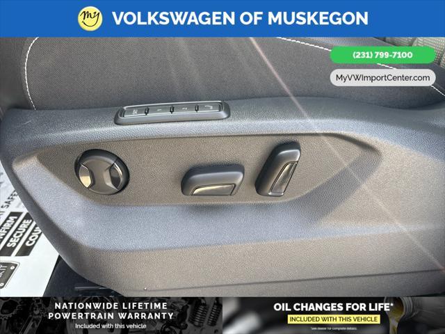 new 2025 Volkswagen Atlas car, priced at $54,091
