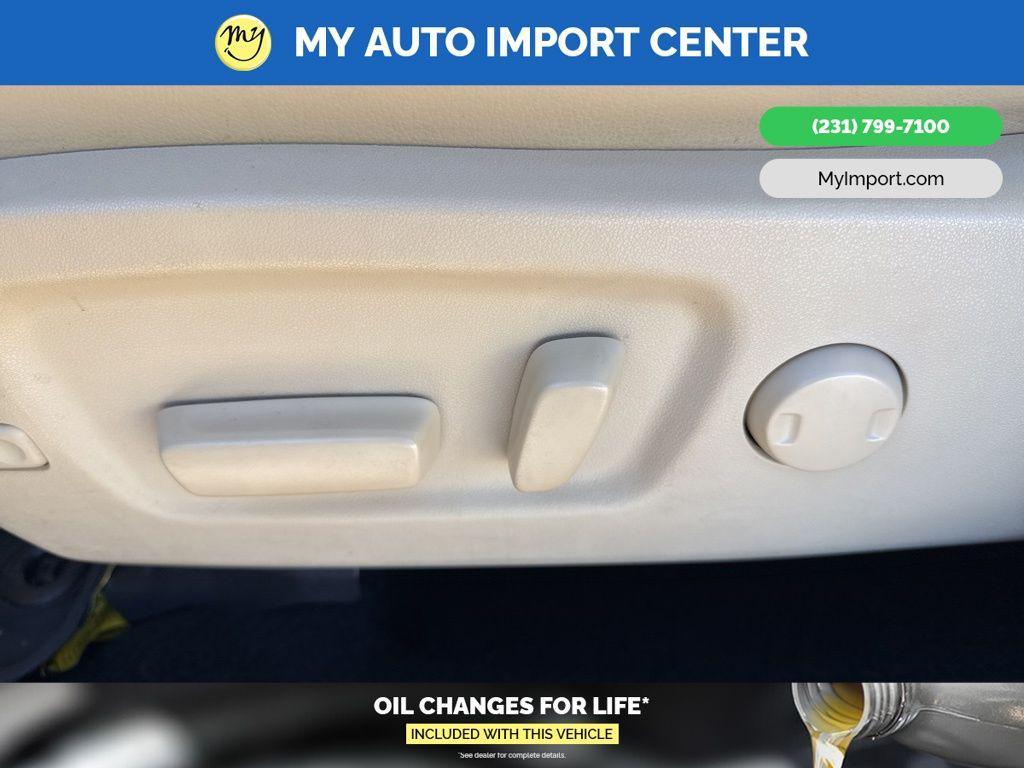 used 2017 Toyota Highlander car, priced at $21,987