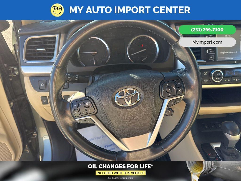 used 2017 Toyota Highlander car, priced at $21,987