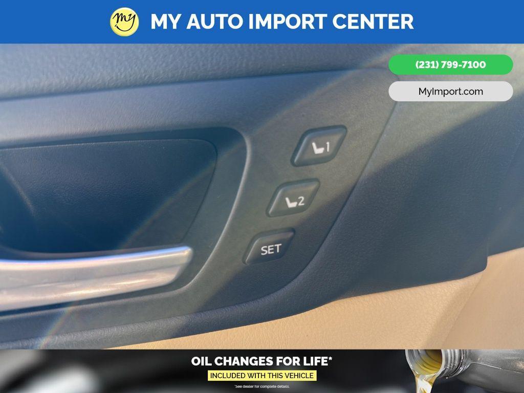 used 2017 Toyota Highlander car, priced at $21,987