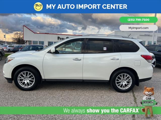 used 2015 Nissan Pathfinder car, priced at $10,426