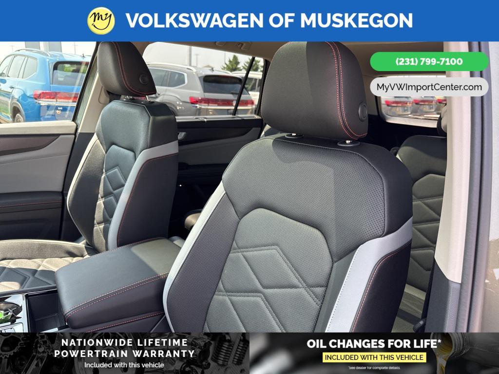 new 2025 Volkswagen Atlas car, priced at $46,591