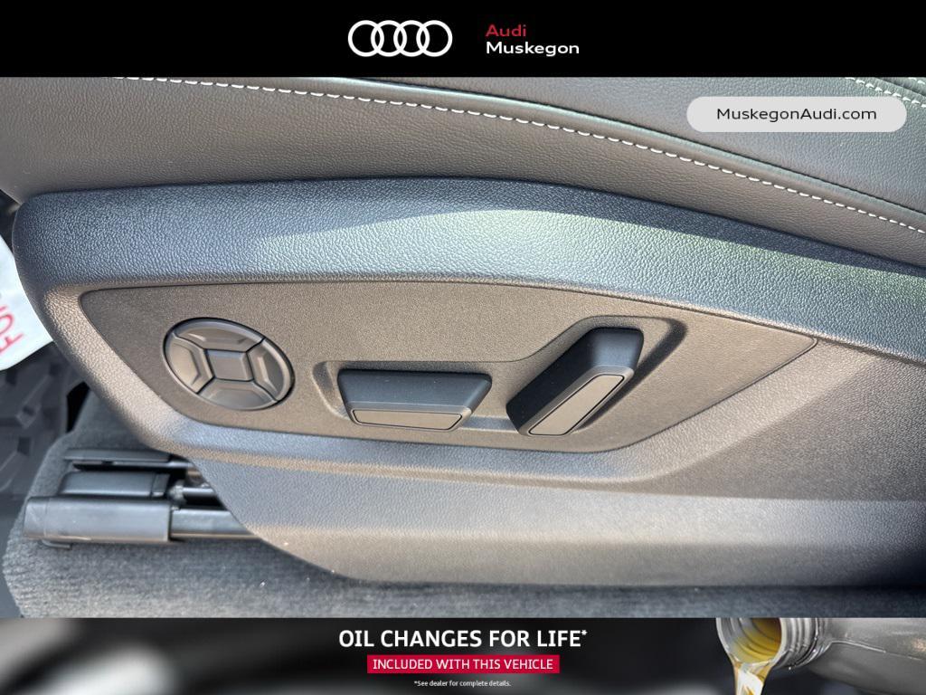 new 2025 Audi Q7 car, priced at $70,850