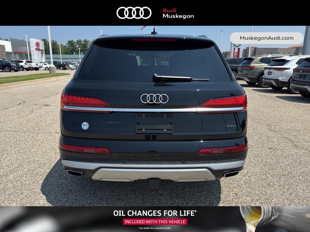 new 2025 Audi Q7 car, priced at $70,850