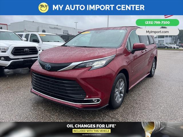 used 2023 Toyota Sienna car, priced at $44,757