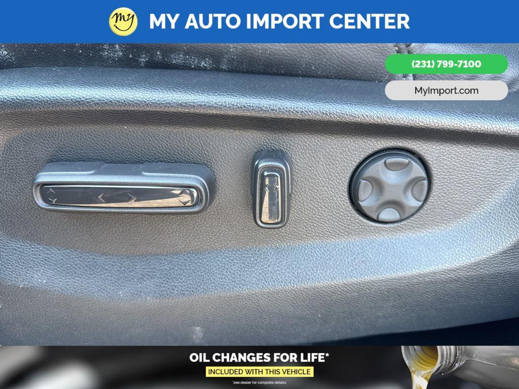 used 2022 Honda CR-V Hybrid car, priced at $31,987