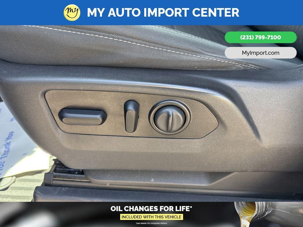 used 2021 Chevrolet Silverado 1500 car, priced at $32,548