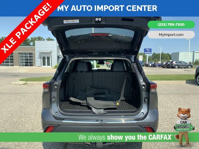 used 2020 Toyota Highlander car, priced at $28,890