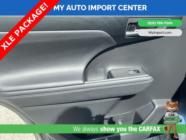 used 2020 Toyota Highlander car, priced at $28,890