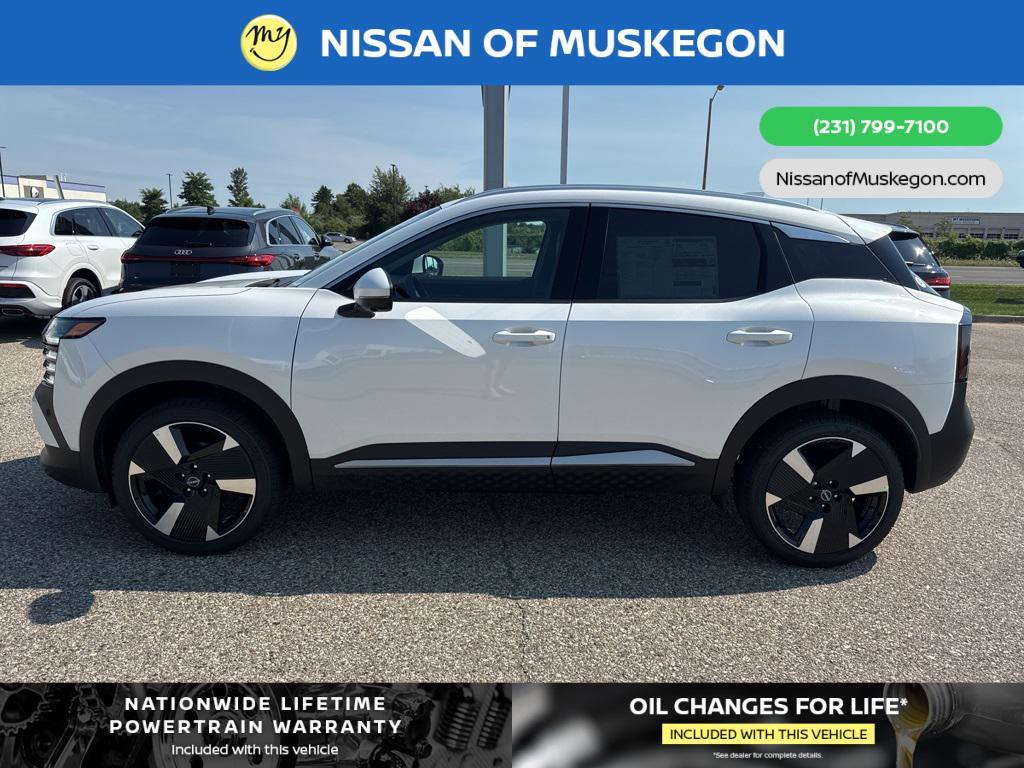 new 2025 Nissan Kicks car, priced at $32,030