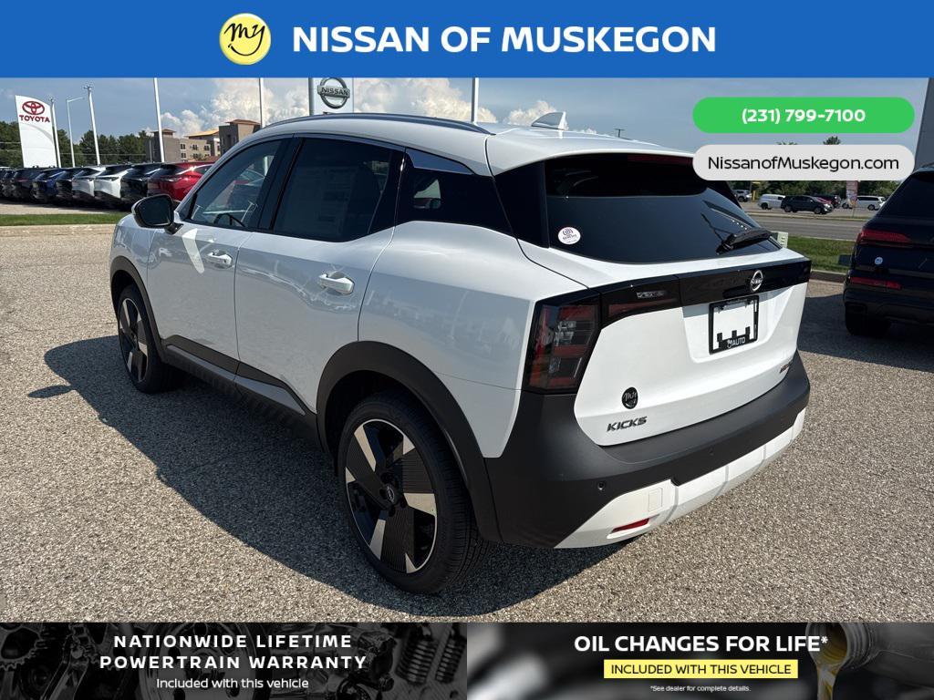 new 2025 Nissan Kicks car, priced at $32,030
