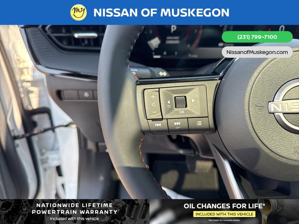 new 2025 Nissan Kicks car, priced at $32,030