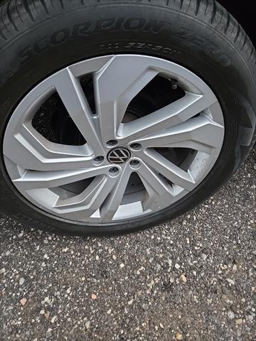 used 2021 Volkswagen Atlas car, priced at $31,503