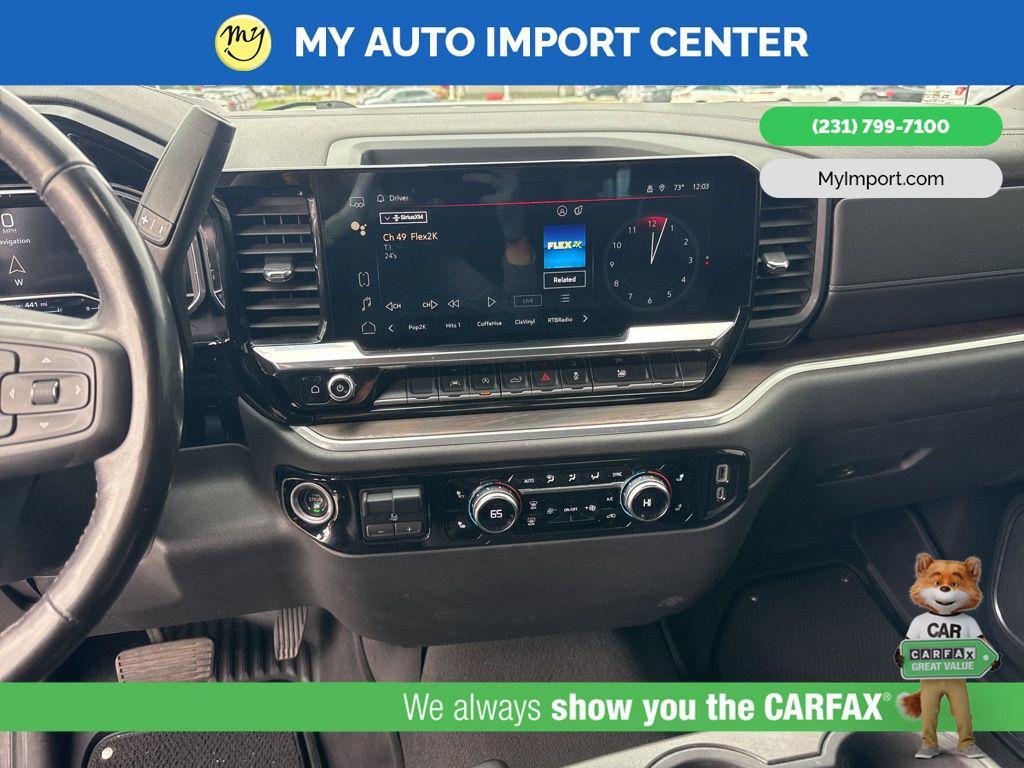 used 2022 GMC Sierra 1500 car, priced at $37,984