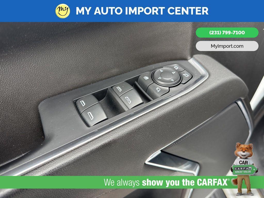 used 2022 GMC Sierra 1500 car, priced at $37,984