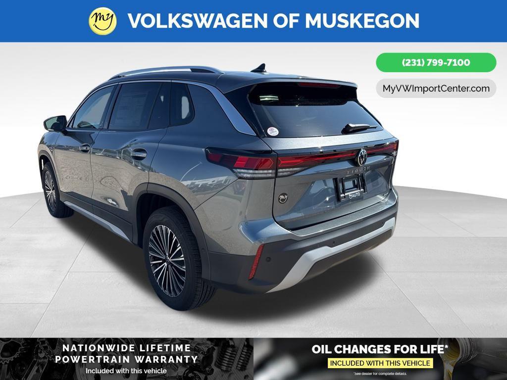 new 2025 Volkswagen Tiguan car, priced at $32,146