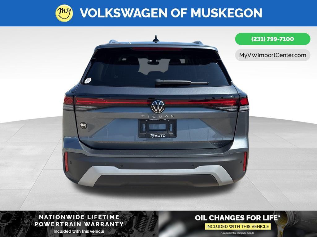 new 2025 Volkswagen Tiguan car, priced at $32,146