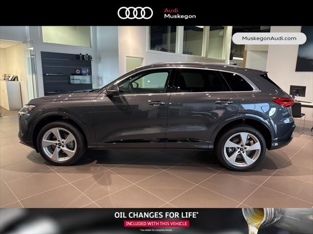 new 2025 Audi Q5 car, priced at $61,300