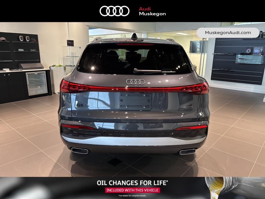 new 2025 Audi Q5 car, priced at $61,300