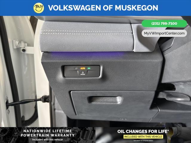 new 2025 Volkswagen Tiguan car, priced at $37,121