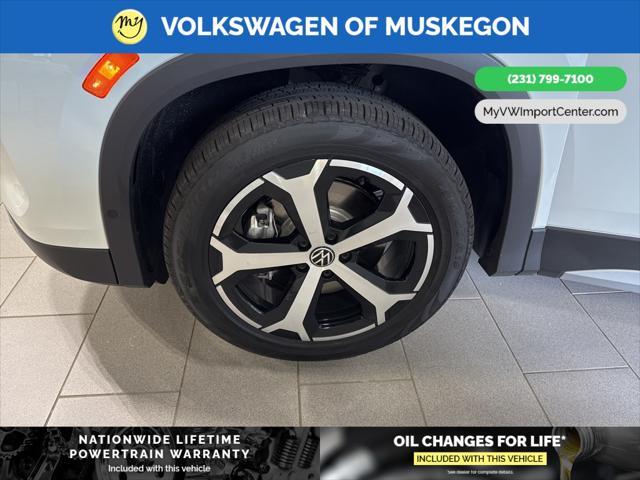 new 2025 Volkswagen Tiguan car, priced at $37,121