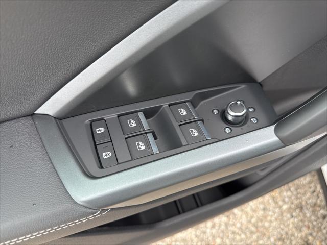 new 2025 Audi Q3 car