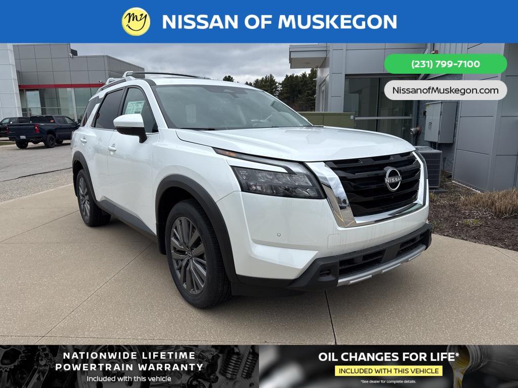 new 2025 Nissan Pathfinder car, priced at $48,582