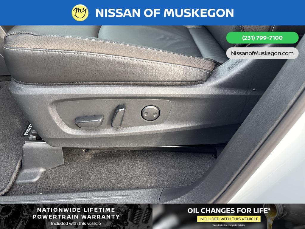 new 2025 Nissan Pathfinder car, priced at $48,582