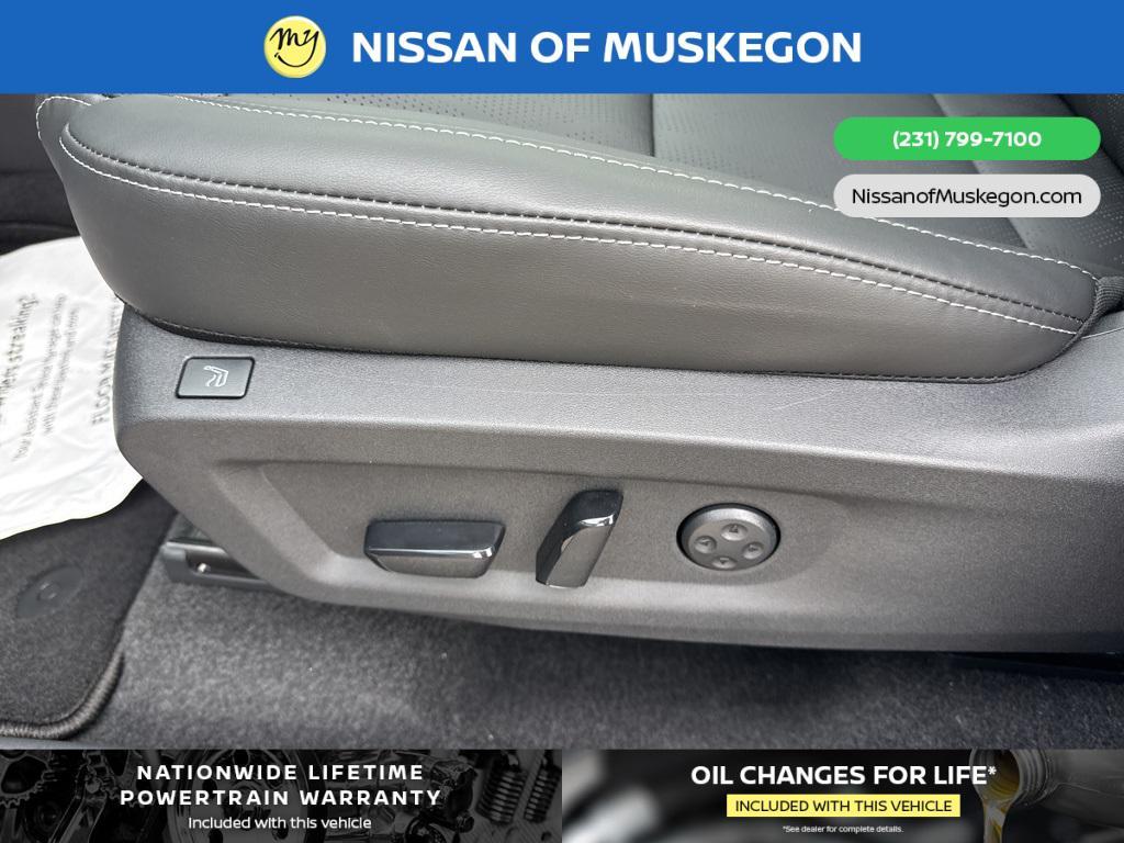 new 2025 Nissan Murano car, priced at $51,430