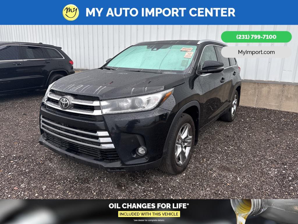 used 2019 Toyota Highlander car, priced at $30,682