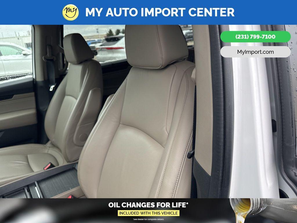 used 2024 Honda Odyssey car, priced at $41,843