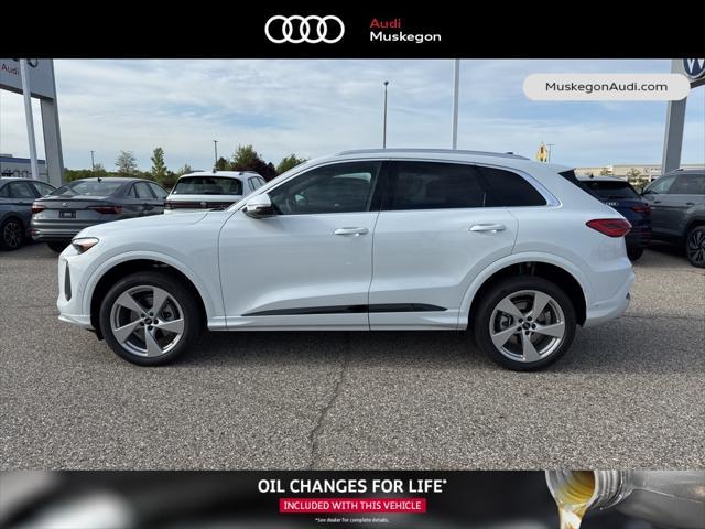 new 2025 Audi Q5 car, priced at $61,300