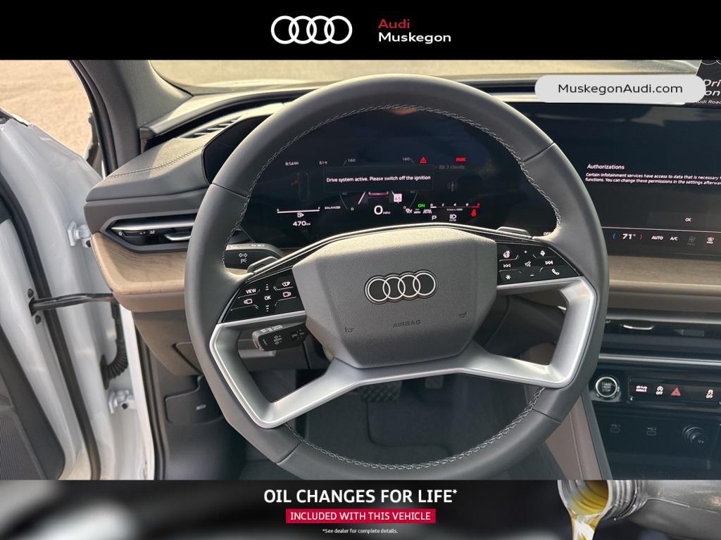 new 2025 Audi Q5 car, priced at $61,300