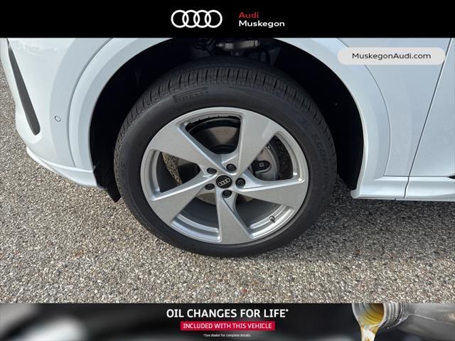 new 2025 Audi Q5 car, priced at $61,300