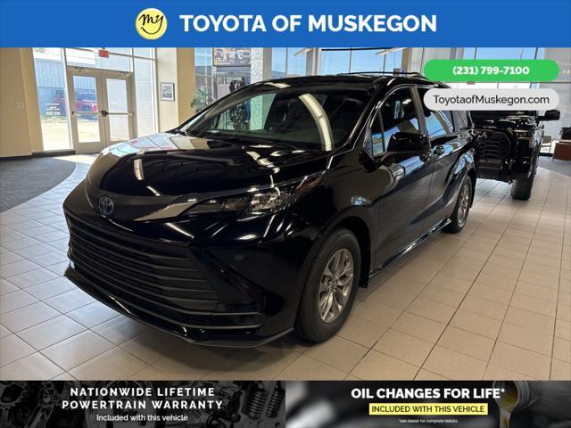 new 2025 Toyota Sienna car, priced at $43,670