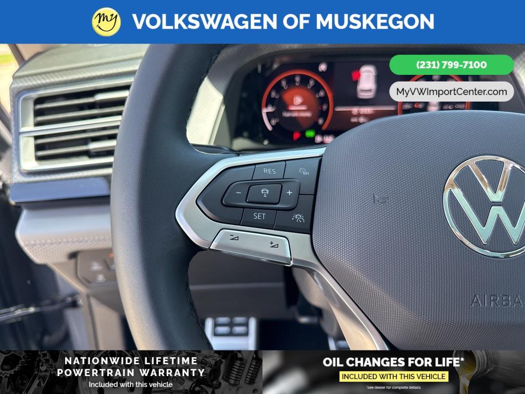 new 2025 Volkswagen Atlas car, priced at $47,601