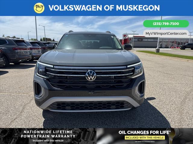 new 2025 Volkswagen Atlas car, priced at $48,101