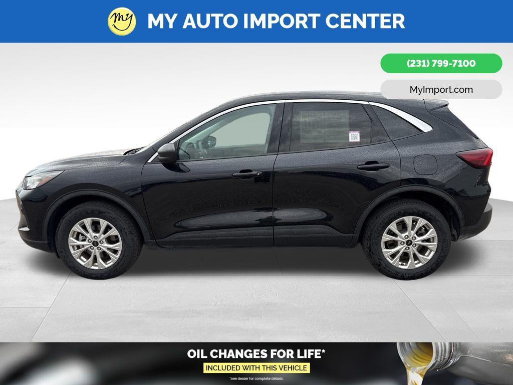 used 2023 Ford Escape car, priced at $21,729