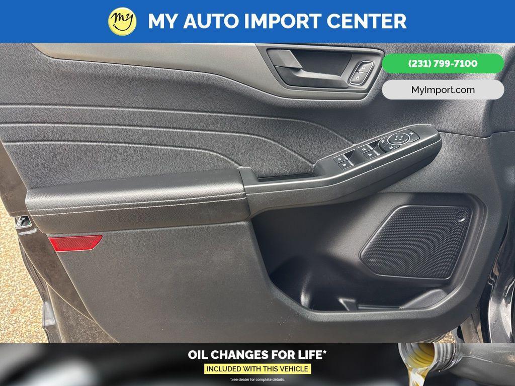 used 2023 Ford Escape car, priced at $21,729