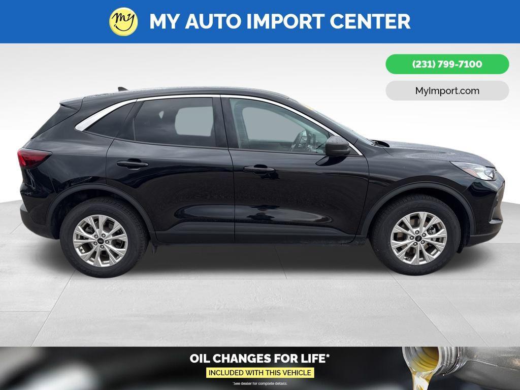 used 2023 Ford Escape car, priced at $21,729