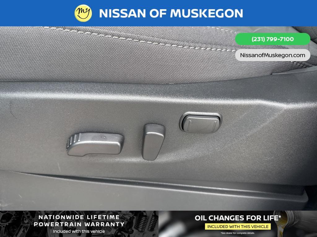 new 2025 Nissan Frontier car, priced at $39,293